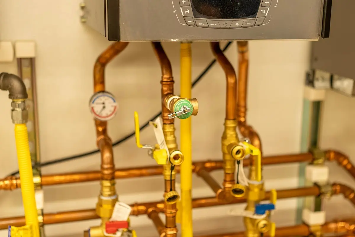 Licensed technician providing Sewer Cleanout for a homeowner in Highlands